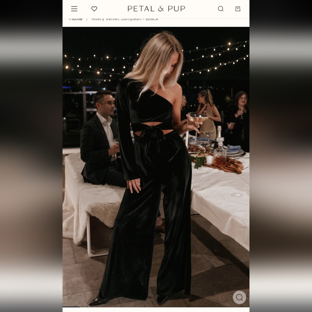 Petal & Pup Black One-Shoulder Velvet Wide-Leg Jumpsuit